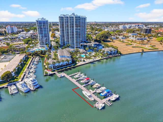 120 Water Club Court N, North Palm Beach, FL 33408