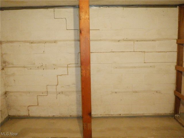 508 Courtland Street, Wellington, OH 44090