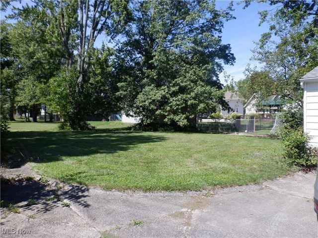 508 Courtland Street, Wellington, OH 44090