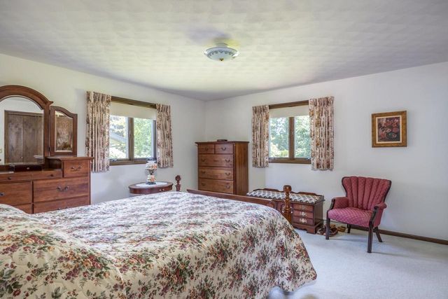 931 E SUNSET AVENUE, Appleton, WI 54911