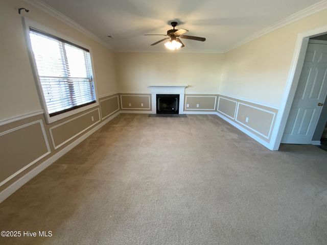 302 Mann Street, Hubert, NC 28539