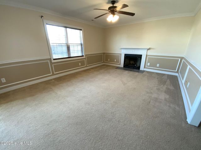 302 Mann Street, Hubert, NC 28539