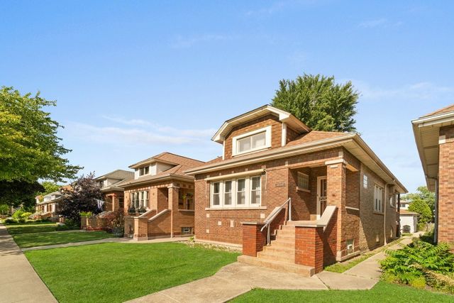 1519 Euclid Avenue, Berwyn, IL 60402