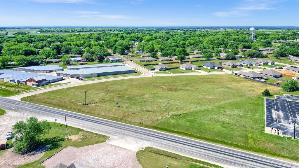 307 Ella, Whitesboro, TX 76273