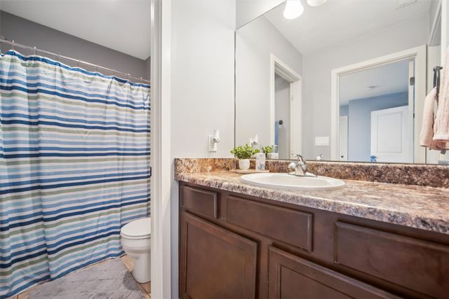 4851 E Ovid Avenue, Des Moines, IA 50317