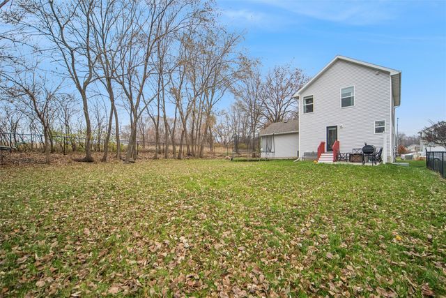 4851 E Ovid Avenue, Des Moines, IA 50317