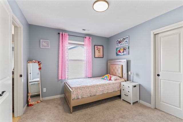 4851 E Ovid Avenue, Des Moines, IA 50317