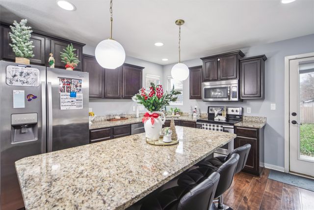 4851 E Ovid Avenue, Des Moines, IA 50317