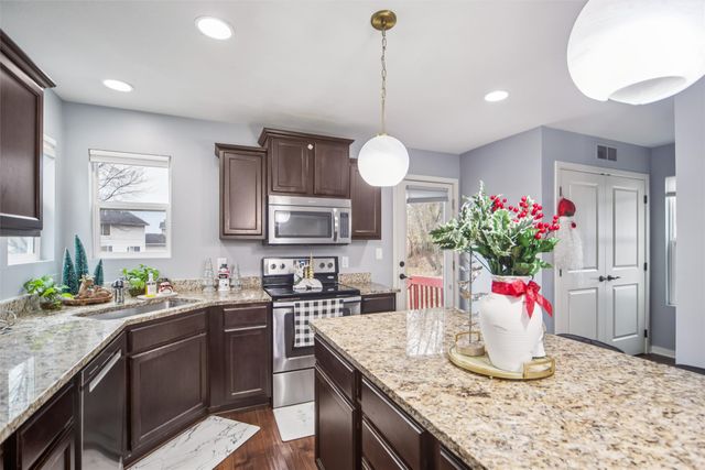 4851 E Ovid Avenue, Des Moines, IA 50317