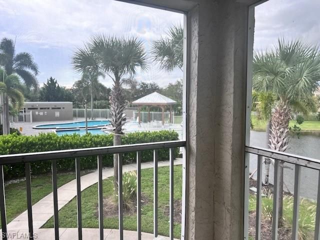 153 SANTA CLARA DR 10, Naples, FL 34104