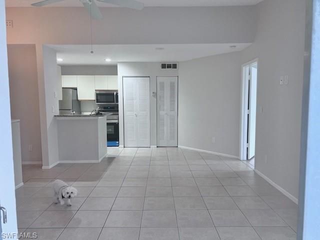 153 SANTA CLARA DR 10, Naples, FL 34104