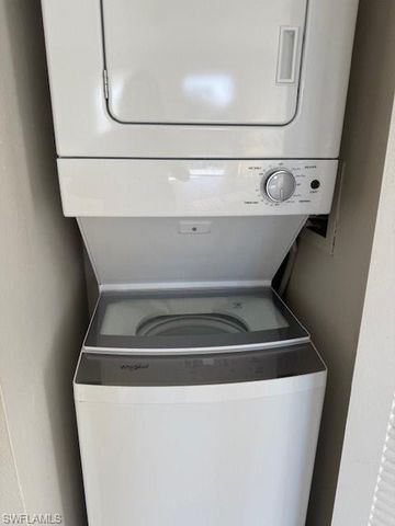 153 SANTA CLARA DR 10, Naples, FL 34104