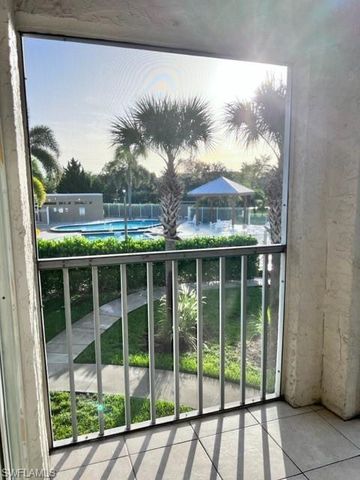 153 SANTA CLARA DR 10, Naples, FL 34104