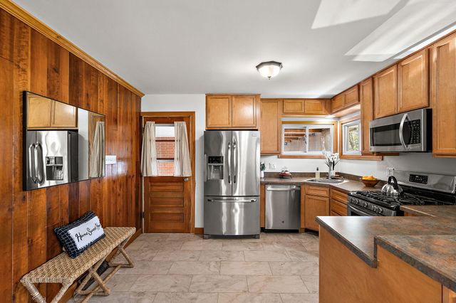 713 W State Road 130, Hobart, IN 46342