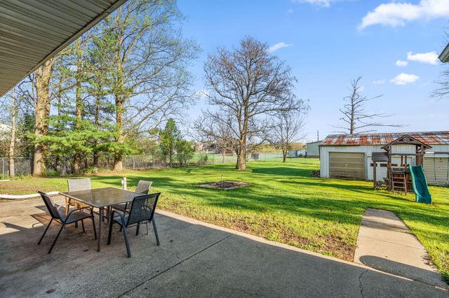713 W State Road 130, Hobart, IN 46342