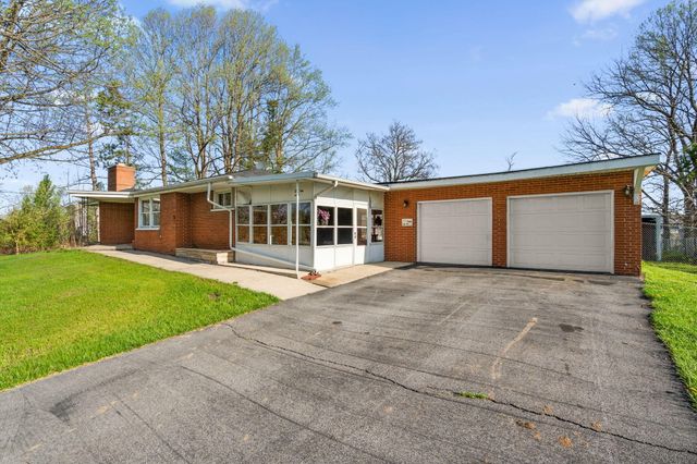 713 W State Road 130, Hobart, IN 46342