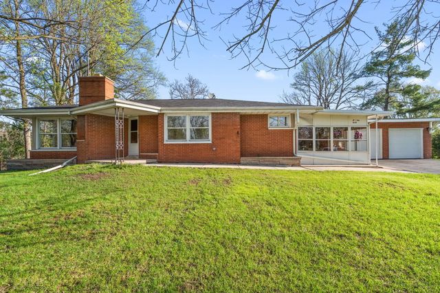 713 W State Road 130, Hobart, IN 46342