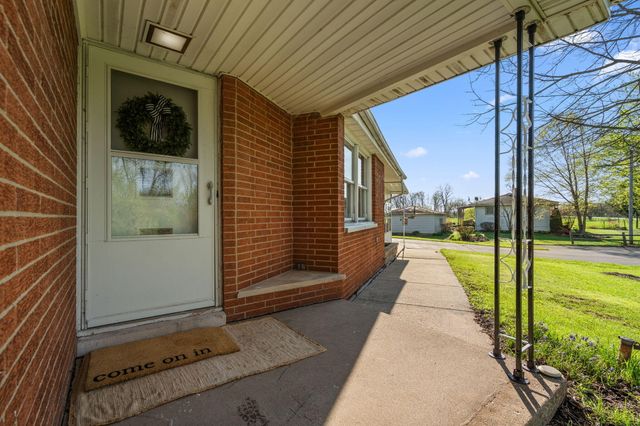 713 W State Road 130, Hobart, IN 46342