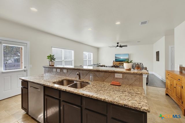 1134 Ruddy Duck, New Braunfels, TX 78130