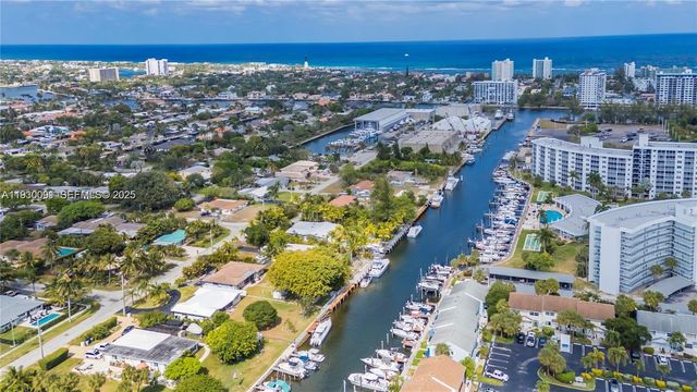 2740 NE 16th St, Pompano Beach, FL 33062