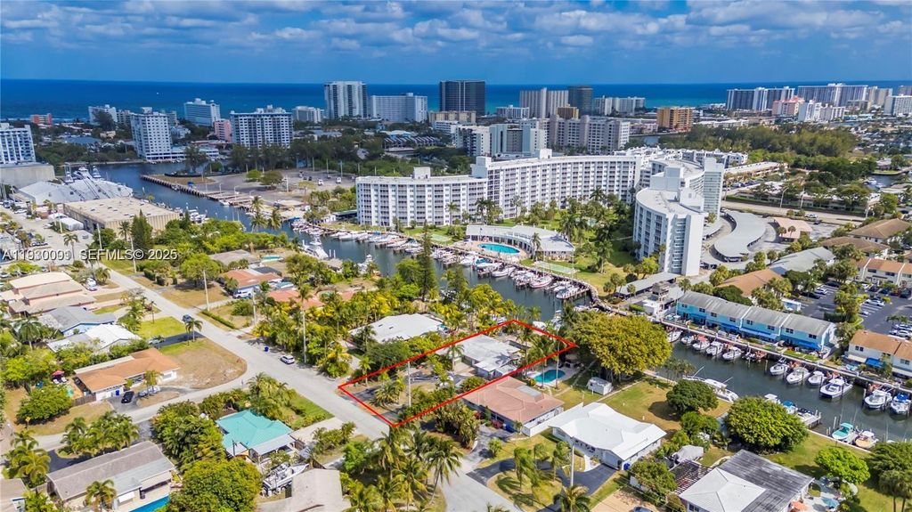 Image 1 of property listing at 2740 NE 16th St, Pompano Beach, FL 33062