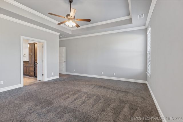 19063 E Twin Creeks Drive, Owasso, OK 74055