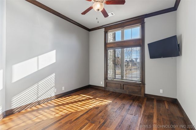 19063 E Twin Creeks Drive, Owasso, OK 74055