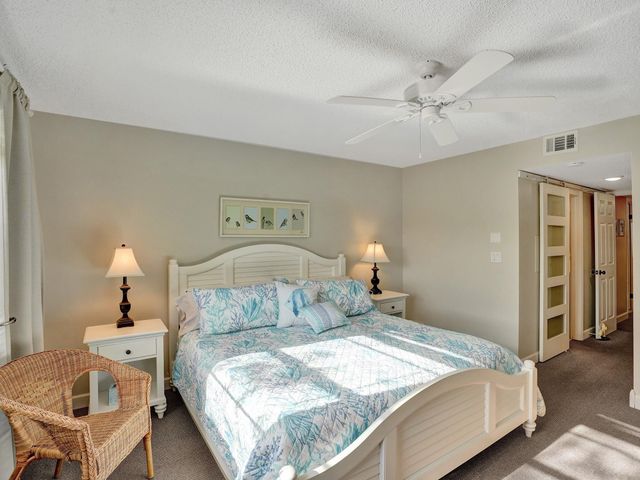 6080 N Sabal Palm Boulevard Unit 305, Tamarac, FL 33319