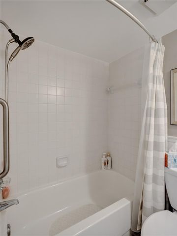 6080 N Sabal Palm Boulevard Unit 305, Tamarac, FL 33319