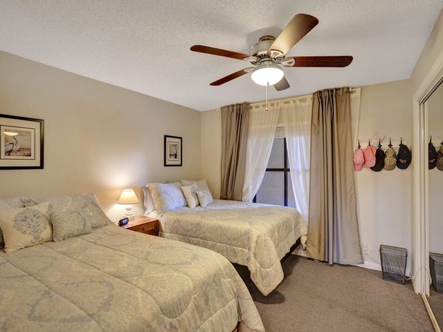 6080 N Sabal Palm Boulevard Unit 305, Tamarac, FL 33319