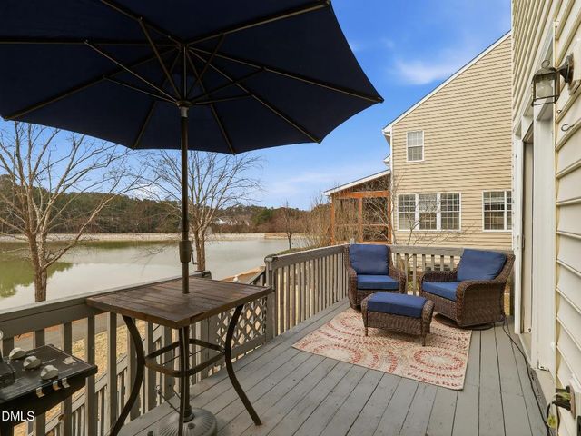 300 Nottinghill Walk, Apex, NC 27502