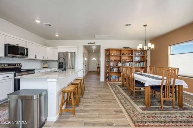 3798 Gibraltar Road, Las Cruces, NM 88012