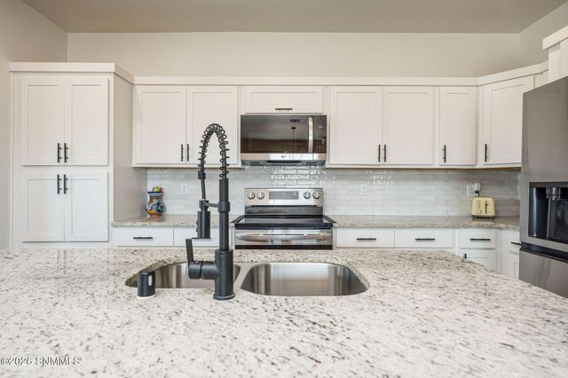 3798 Gibraltar Road, Las Cruces, NM 88012