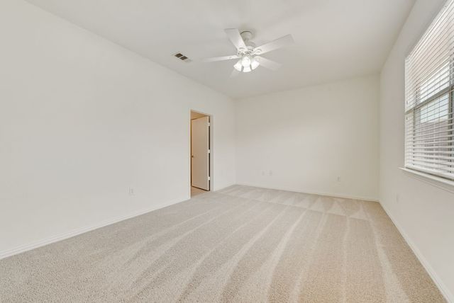 233 Heritage Hill Drive, Lewisville, TX 75067