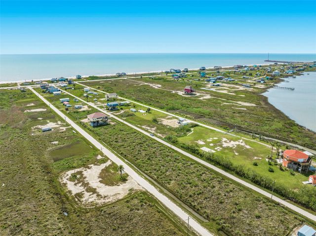 1110 Gulf Supply Road, Bolivar Peninsula, TX 77617