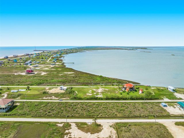 1110 Gulf Supply Road, Bolivar Peninsula, TX 77617