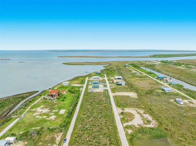 1110 Gulf Supply Road, Bolivar Peninsula, TX 77617