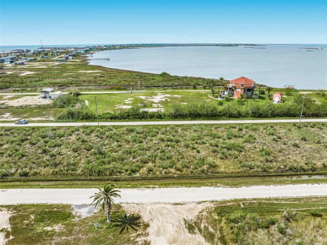 1110 Gulf Supply Road, Bolivar Peninsula, TX 77617