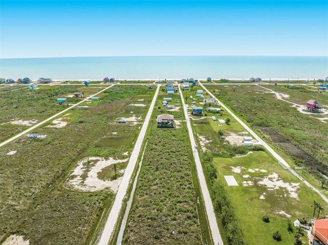 1110 Gulf Supply Road, Bolivar Peninsula, TX 77617