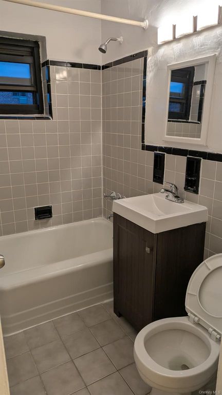 94-30 58th Avenue 5K, Elmhurst, NY 11373 — photo 3