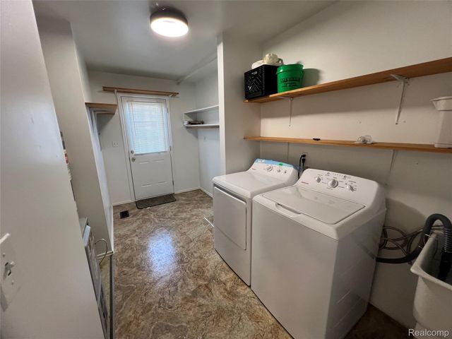 2638 Patrick Henry Court, Auburn Hills, MI 48326