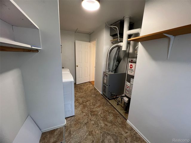 2638 Patrick Henry Court, Auburn Hills, MI 48326