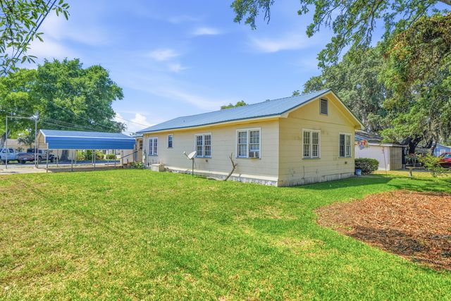 218 NE Troy Street, Fort Walton Beach, FL 32548
