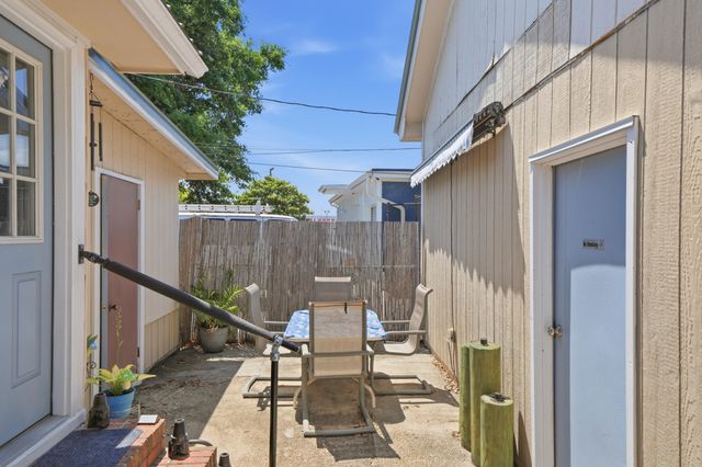 218 NE Troy Street, Fort Walton Beach, FL 32548