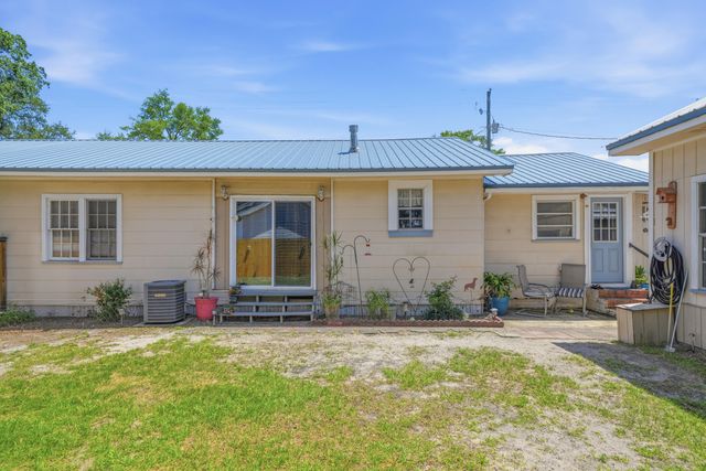 218 NE Troy Street, Fort Walton Beach, FL 32548