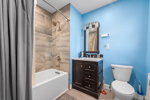 3 Demott Avenue, Rockville Centre, NY 11570