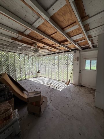 1700 S Cameron St, Alice, TX 78332