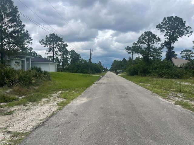 1302 Prospect AVE, Lehigh Acres, FL 33972