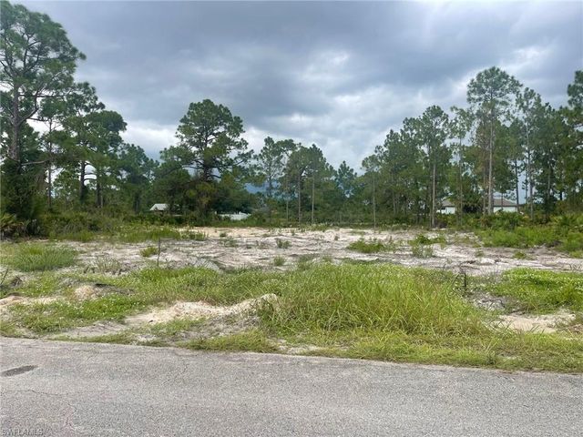 1302 Prospect AVE, Lehigh Acres, FL 33972