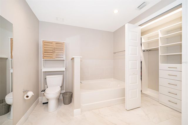 16300 COUNTY ROAD 455 502, Montverde, FL 34756
